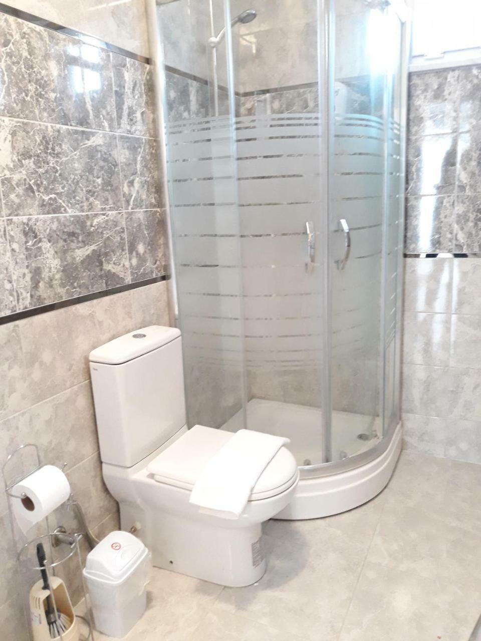 Ostello Hotel Avcilar Provincia di Provincia di Istanbul Esterno foto